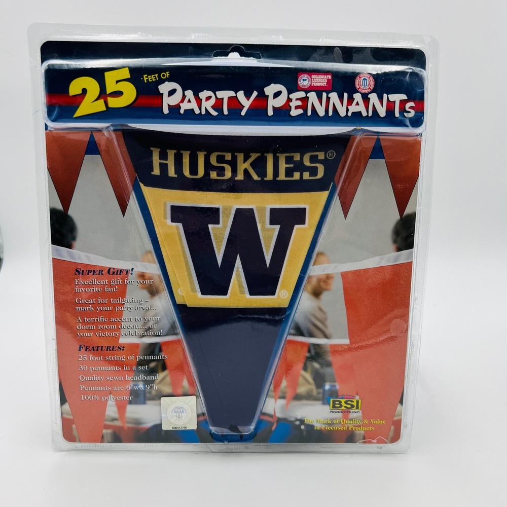 UW Washington Huskies 25ft Party Pennants 30 Flag Banner VTG Mancave Grad Dorm